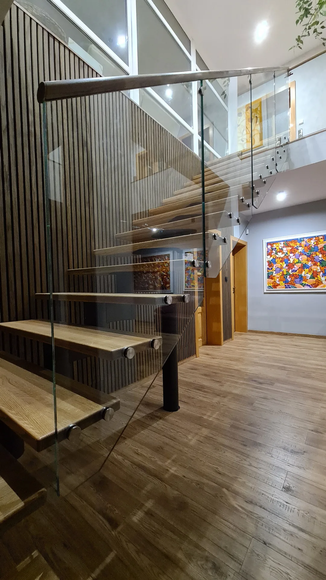 Sklenené zábradlie — realizácia Glass of Art